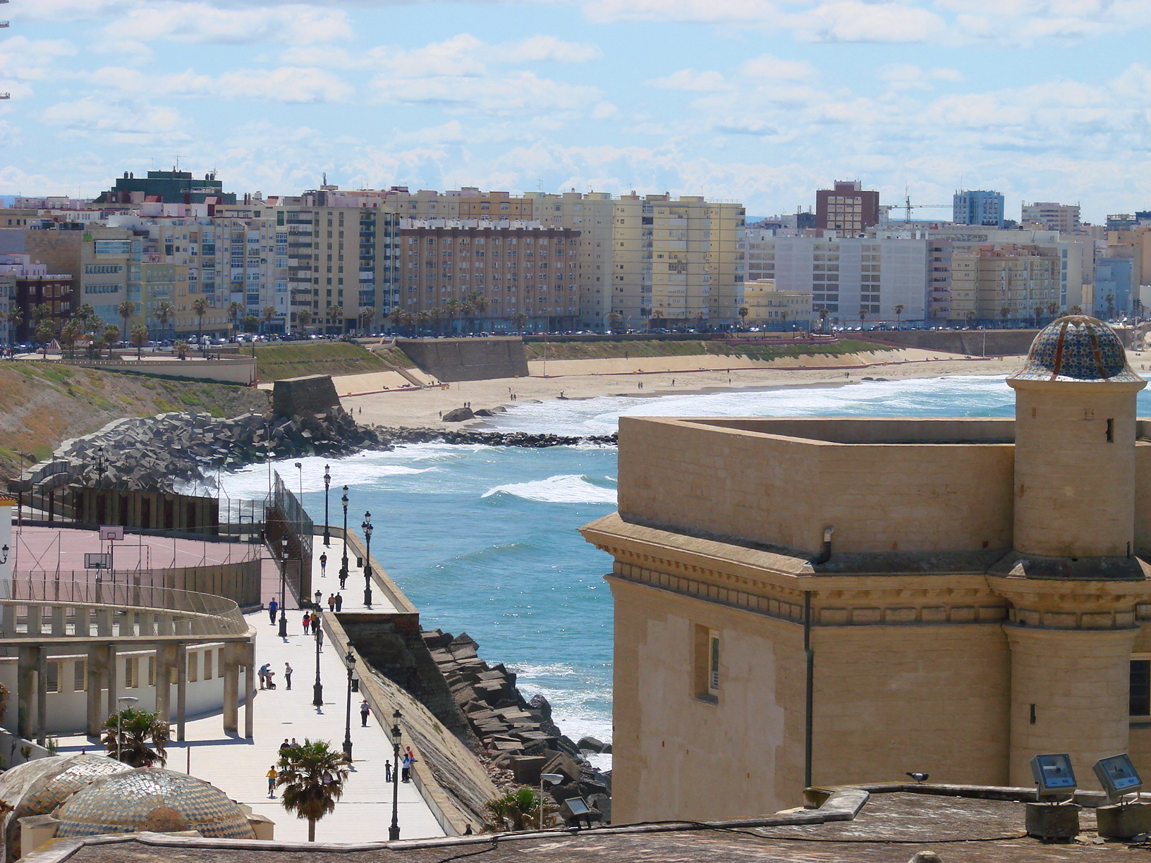 Vista parcial del Cádiz moderno