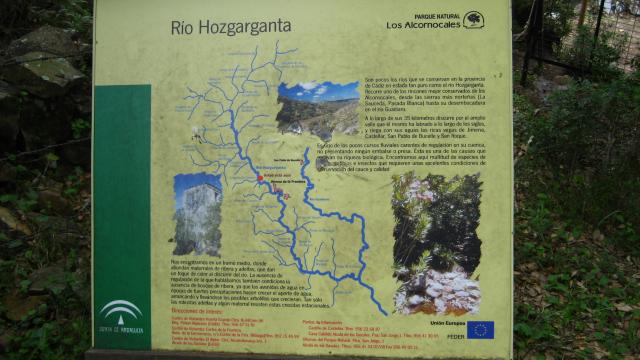 cartel explicativo del rio hozgarganta